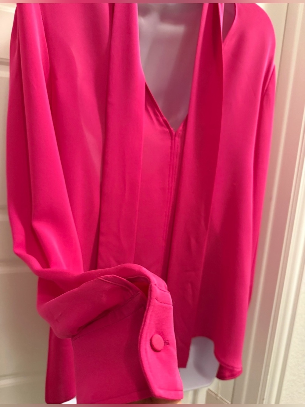 Valentino Fuchsia Convertible Tie-Neck Long-Sleeve Blouse -NEW W TAGS - Picture 4 of 6